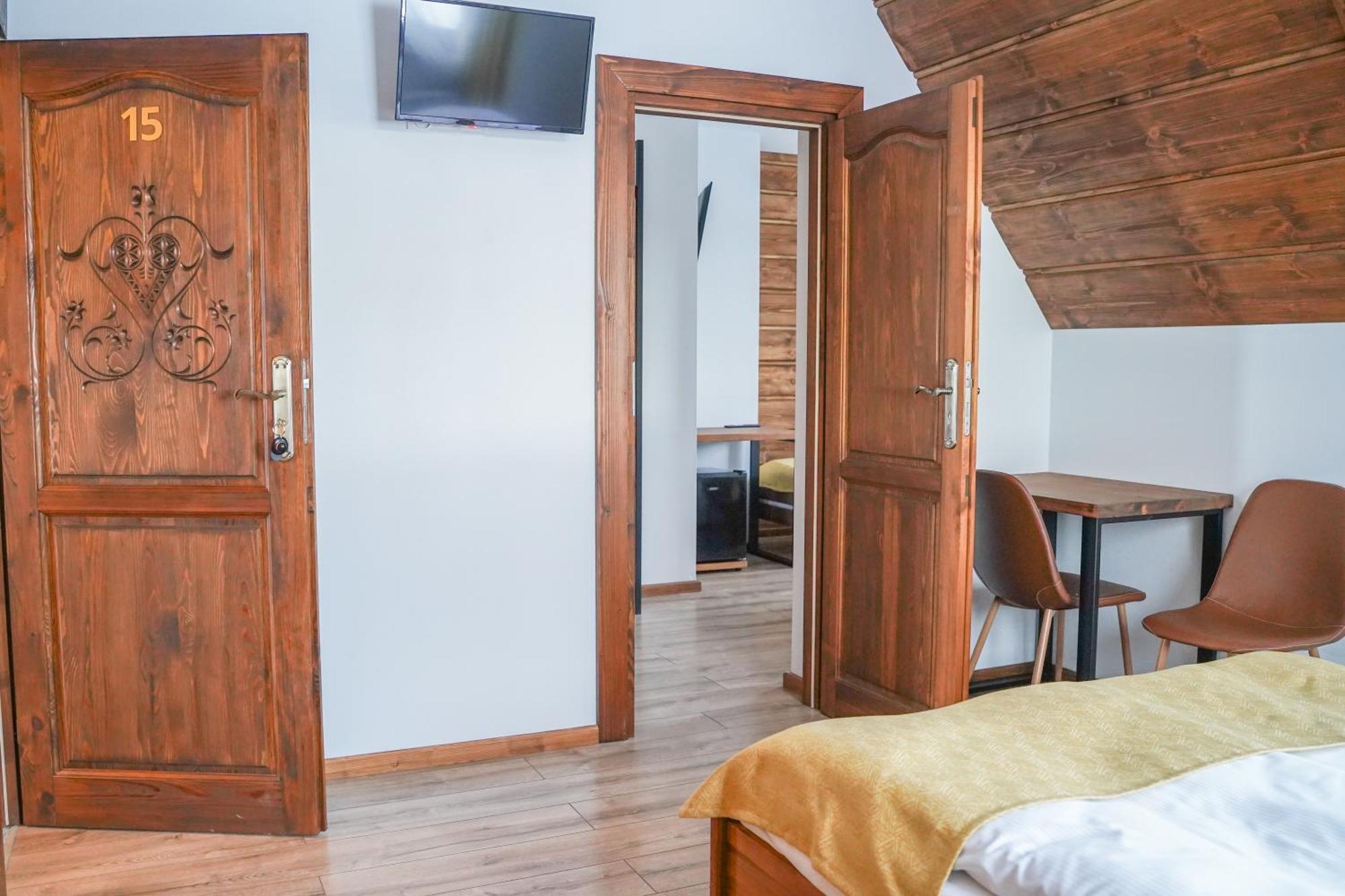 Goralsko Manufaktura Hotel Bukowina Tatrzanska Ngoại thất bức ảnh